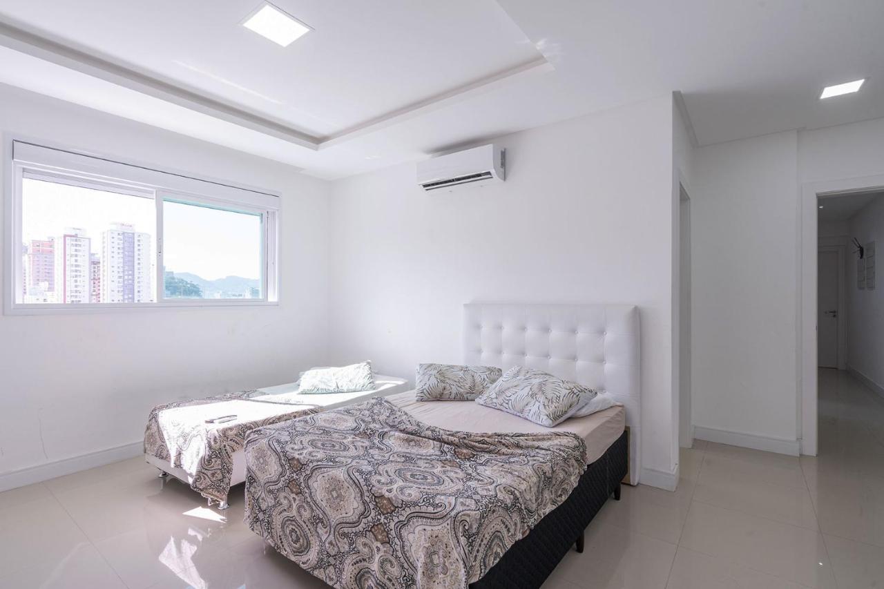Apto A 260M Da Meia Praia Em Condominio De Luxo Sc Itapema Bagian luar foto