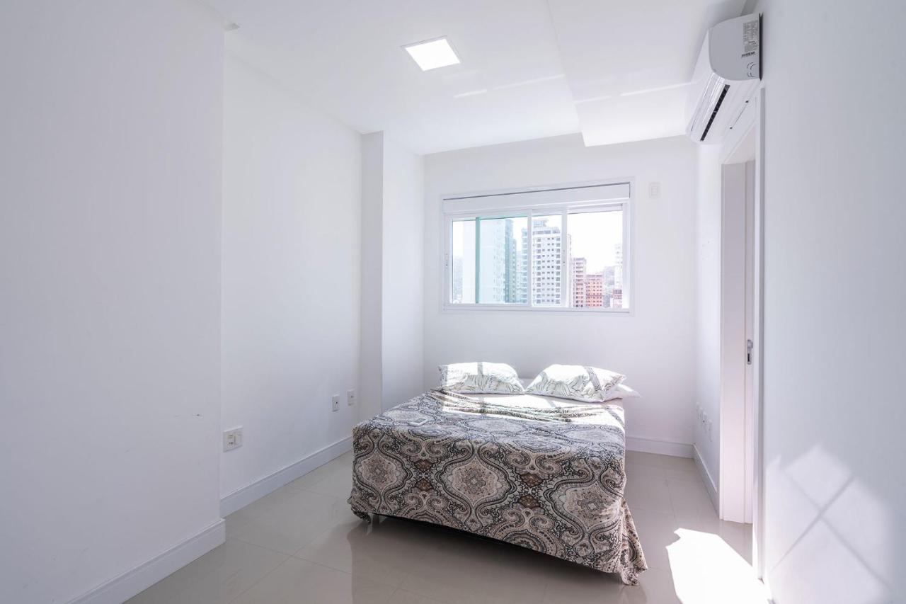 Apto A 260M Da Meia Praia Em Condominio De Luxo Sc Itapema Bagian luar foto